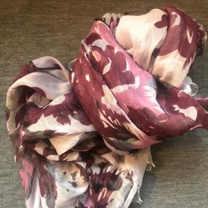 Scarf- shades of plum- lite weight 5’x5’